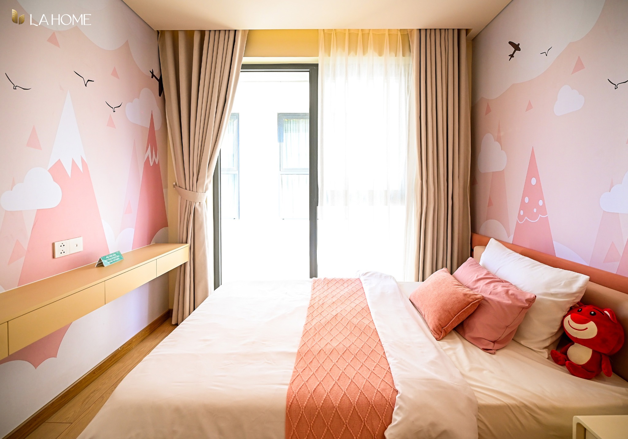 nhà mẫu Khu đô thị sinh thái LA Home Bến Lức Long An