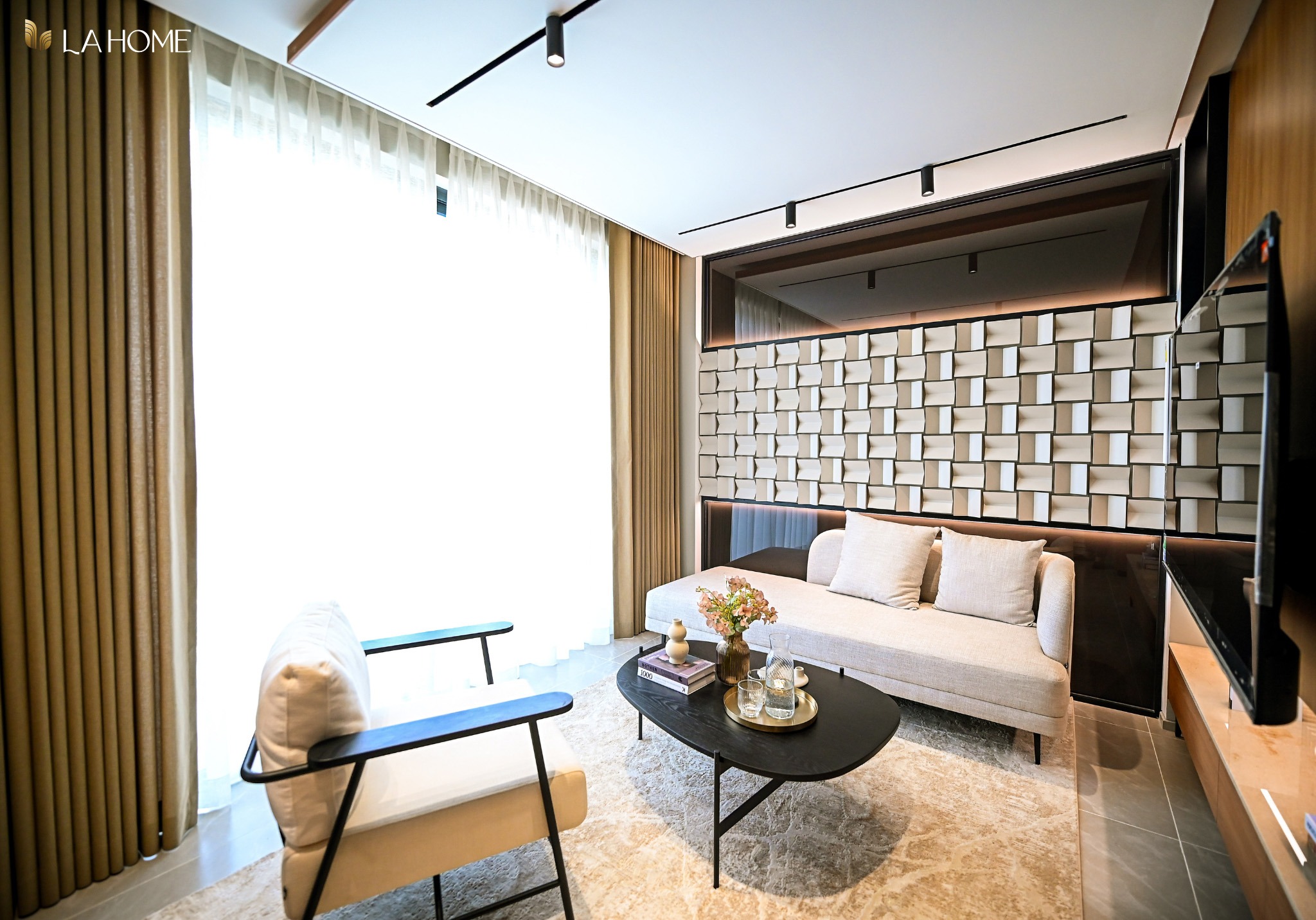 nhà mẫu shophouse lộ giới 60m Lahome Prodezi